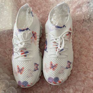 Size 6 Colorful Butterfly Sneakers for Women Teenagers